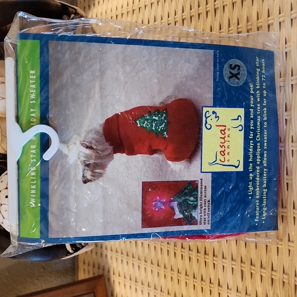 NWT Twinkling Star Holiday K9 Sweater